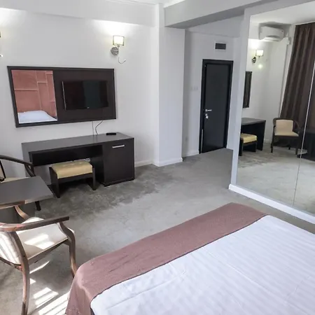 Maryiotis Hotel 3*